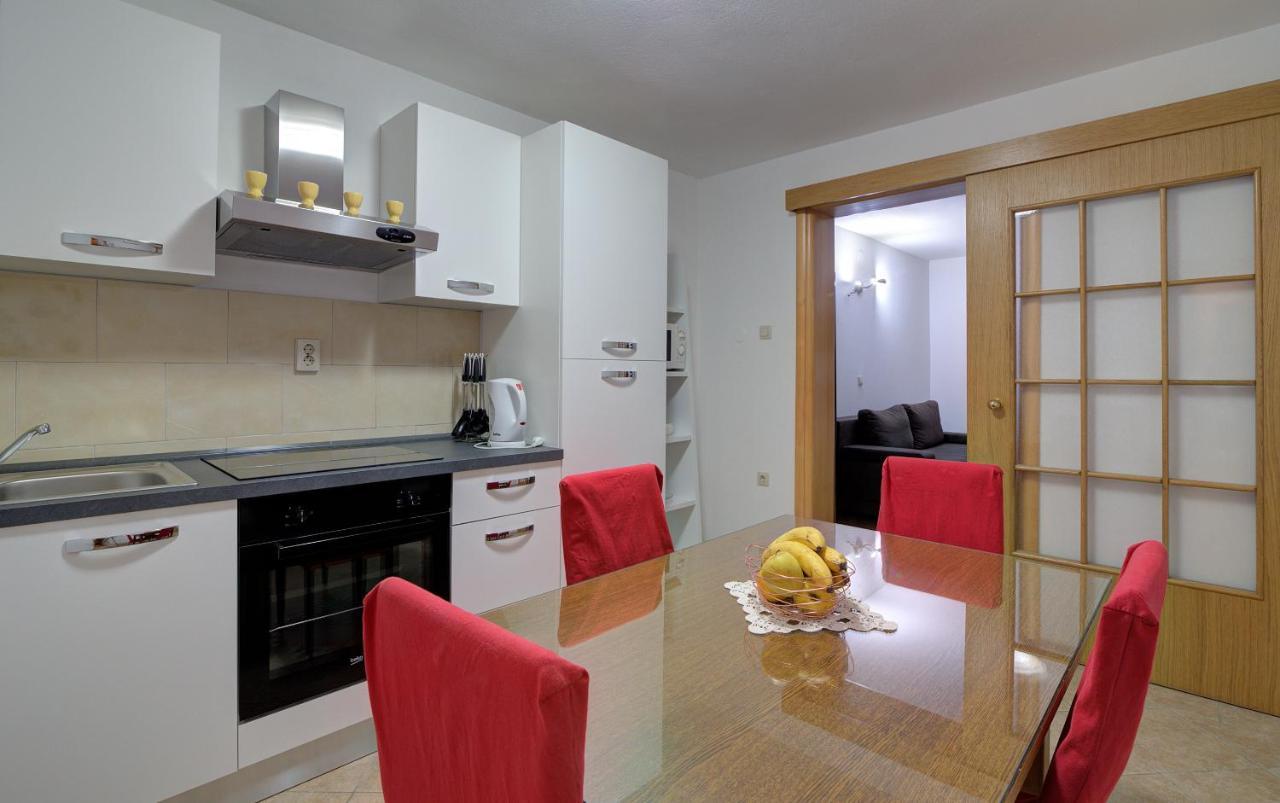 Apartments Lucia Senj 1 מראה חיצוני תמונה
